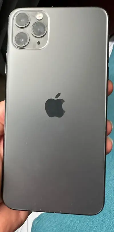 GREAT CONDITION IPHONE 11 pro max 256 GB, View more