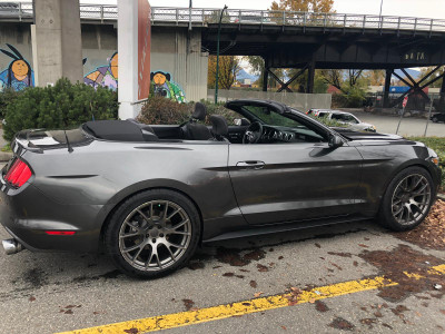 2015 Ford Mustang V6 2dr Convertible Coupe