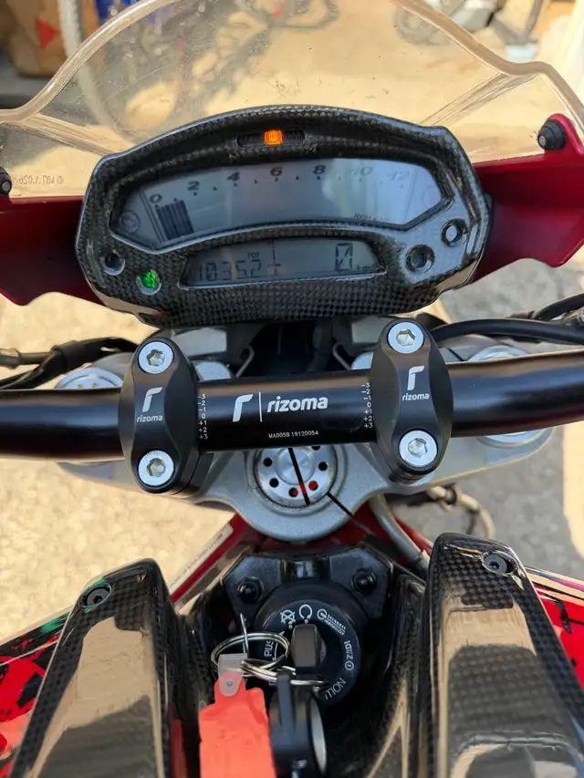 Ducati Monster in Sport Bikes in Barrie - Image 8