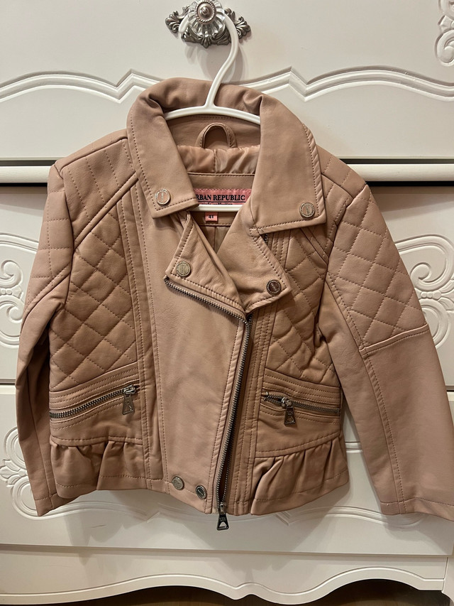 girls 4t jacket  in Clothing - 4T in Ottawa