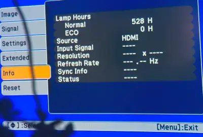 Epson EX71 Projector - ONLY 528 Lamp Hours - HDMI / WXGA - Works, View more
