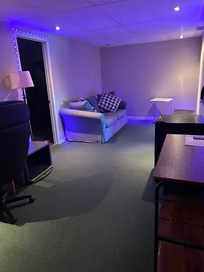 Sous-sol à louer à St- Canut, Mirabel, comprenant deux chambres., une salle familiale et salle de ba...