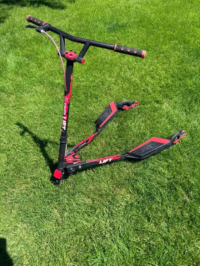 Y Flicker Lyft Scooter  in Other in Winnipeg - Image 2