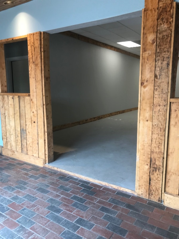 Commercial space for rent Commercial & Office Space for Rent