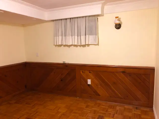 FULLY FURNISHED ROOM IN BASEMENT IN MALTON ONLY FOR GIRLS in Room Rentals & Roommates in Mississauga / Peel Region - Image 3