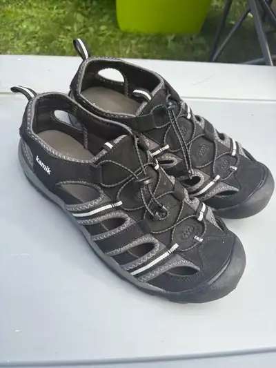 Men’s Kamik Shoes Size 12, View more
