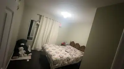 Room For Rent