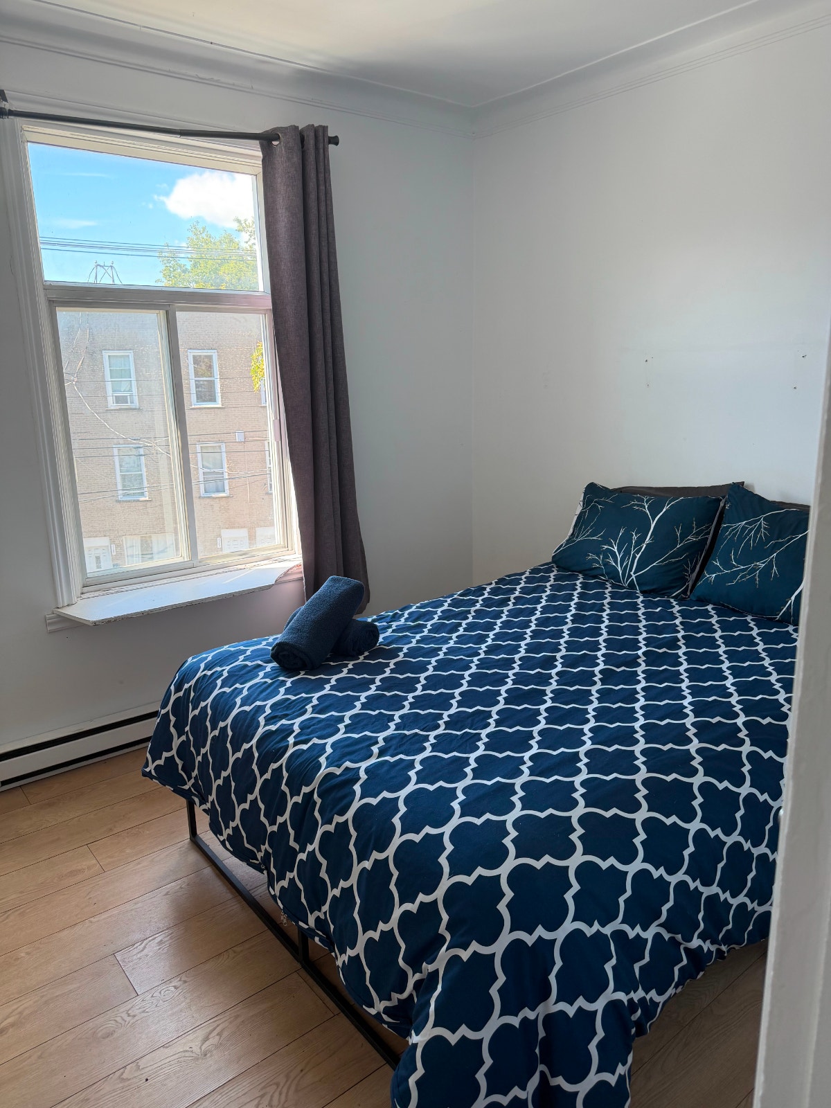 FOR RENT — photo 2