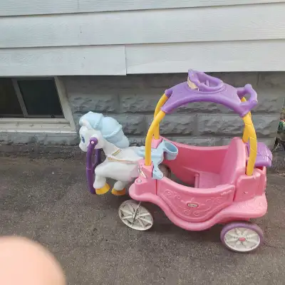 Little Tikes Princess Horse and Carriage