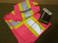 NEW with tags Hi-Vis PINK safety vest Terra brand size small S