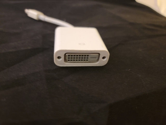 Genuine Apple A1305 Mini DisplayPort to DVI Cable for MacBook in Cables & Connectors in Kitchener / Waterloo - Image 2
