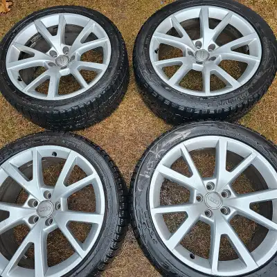 selling four 19 inch AUDI OEM alloy rims for $700. selling rims only, no tire. rims have no bend or...