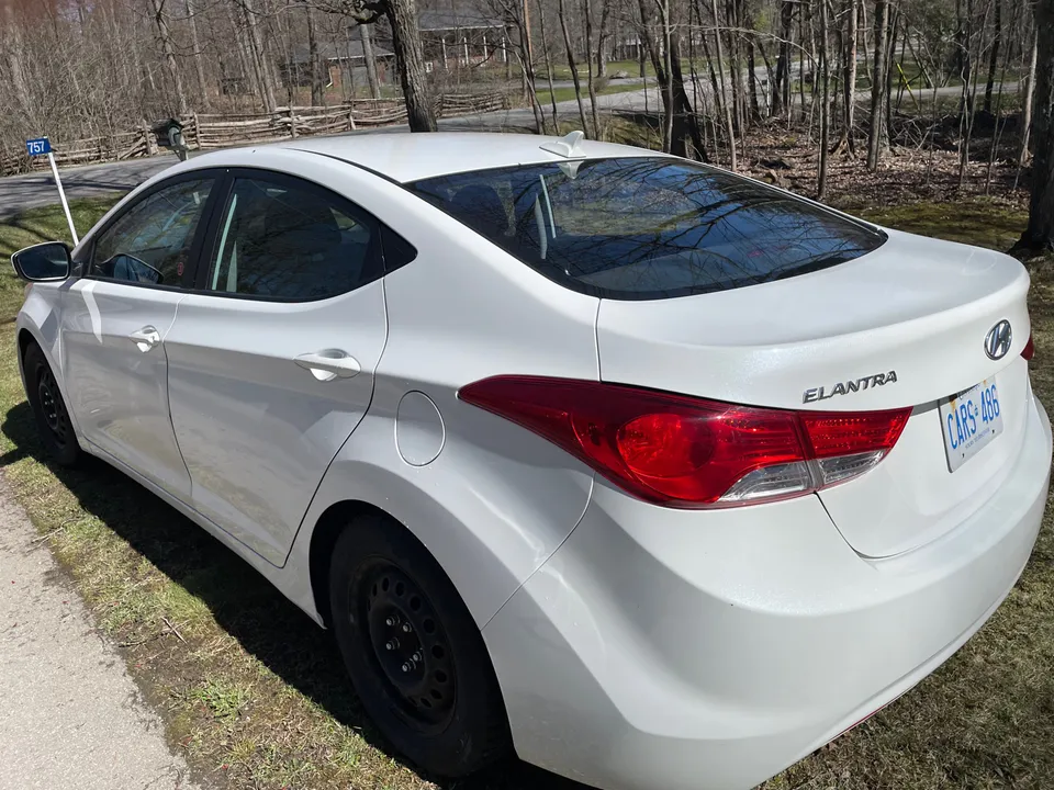 2013 Hyundai Elantra GL (SAFETIED)