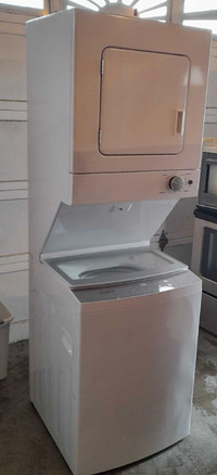 Whirlpool apartment size washer/dryer 