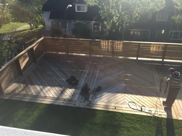fence and deck building62864741842435121