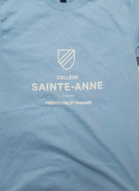 T-shirt College Sainte Anne. Neuf. Petit 
