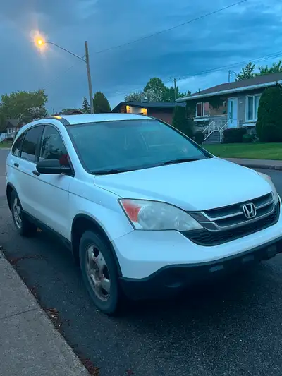 AC not working properly heater works well only winter tires are included PLEASE TEXT ME IF INTERESTE...