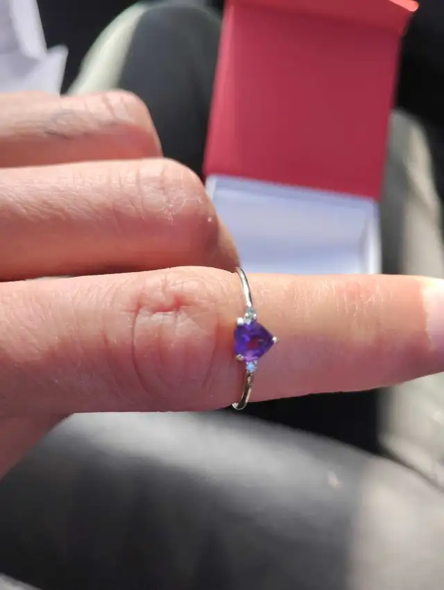 Amethyst white gold ring in Jewellery & Watches in Edmonton - Image 3