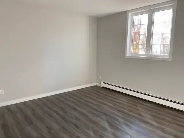 Newly Renovated 3 Bedroom Apartment.1 Month Free Over time! in Long Term Rentals in Truro - Image 7