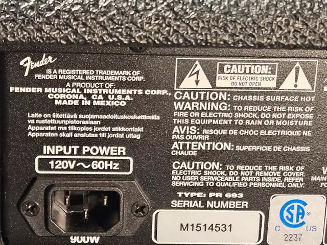 Fender TB600 Bass Combo in Amps & Pedals in Kawartha Lakes - Image 10