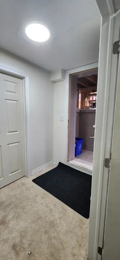 Studio /Bachelor