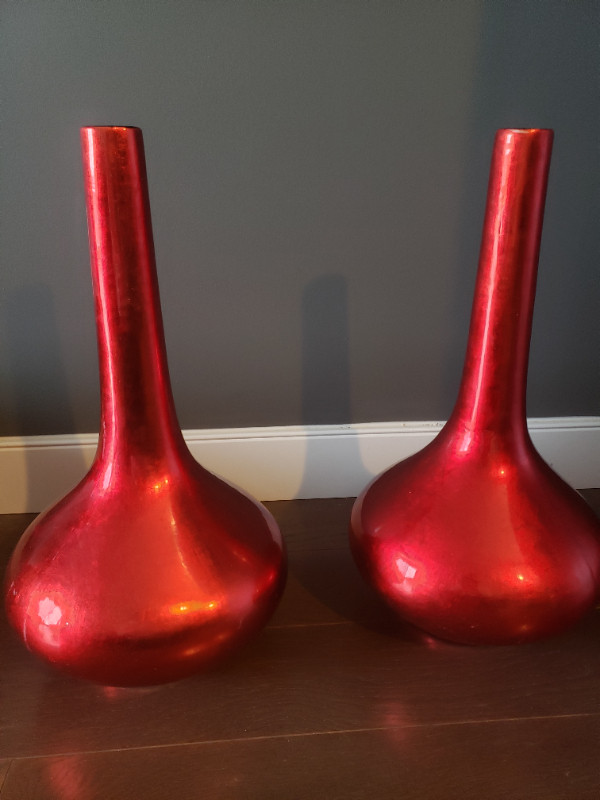 Modern Vases in Home Décor & Accents in Winnipeg - Image 3