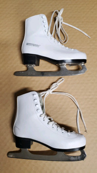 Winwell White Figure Skates size 4