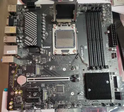 AM5 MSI PRO B650M-P, View more