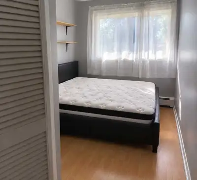 Available Bedroom for Rent – Lower Sackville ✅ Available now – Move in anytime! One bedroom in a 3 b...