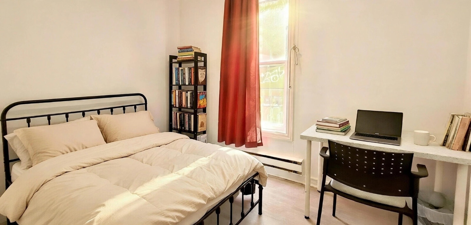 700$ / FEMALE ONLY/ 4 MONTH/ SEP TO DEC/ STUDENTS ONLY / FURNISH — photo 3