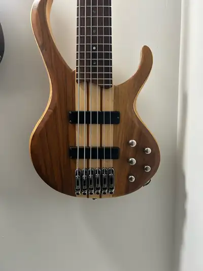 Ibanez BTB676 (2008) – 6-String Neck-Thru, Bartolini MK-2, View more
