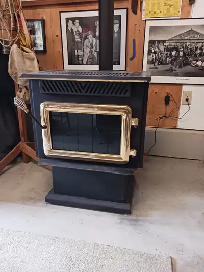 Oil Stove and Chimney, View more