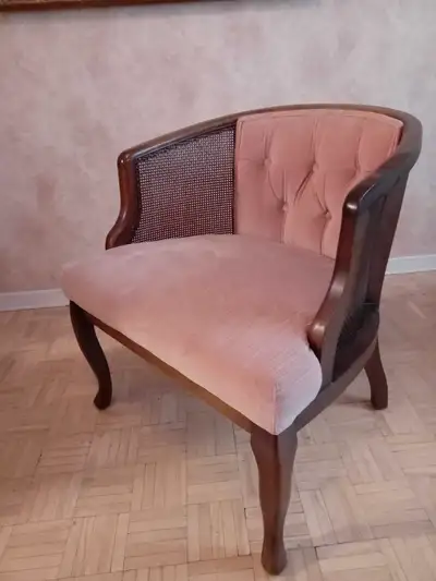 Excellente condition 24"x26x29