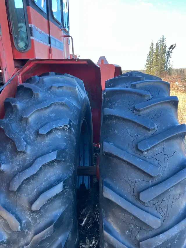 4586 international  in Farming Equipment in Fort St. John - Image 7