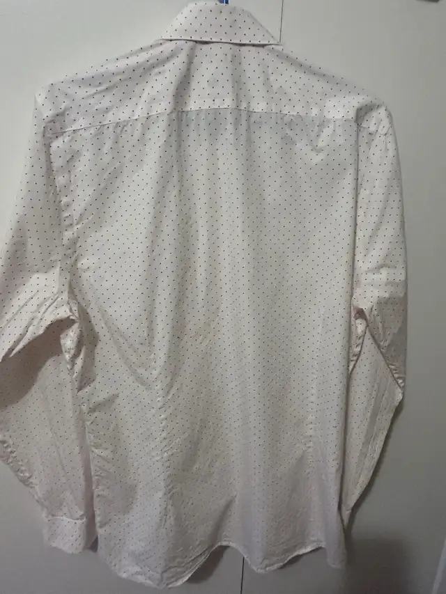 Men’s dress shirt $15 large 100% cotton slim fit shirt 16-16 1/2 in Men's in Mississauga / Peel Region - Image 5