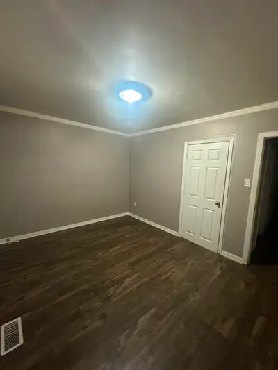 One bedroom available for 2 girls or a couple in sharing(July 1)