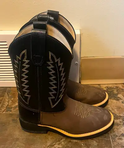 Kids Cowboy boots (Upper leather) size 2, View more