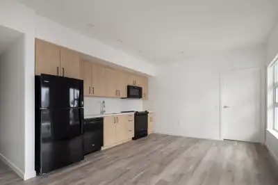 3 Bedroom bright newly constructed in Co-Op building