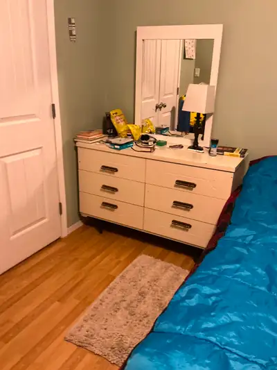 Fully furnished room for rent in Peace River.