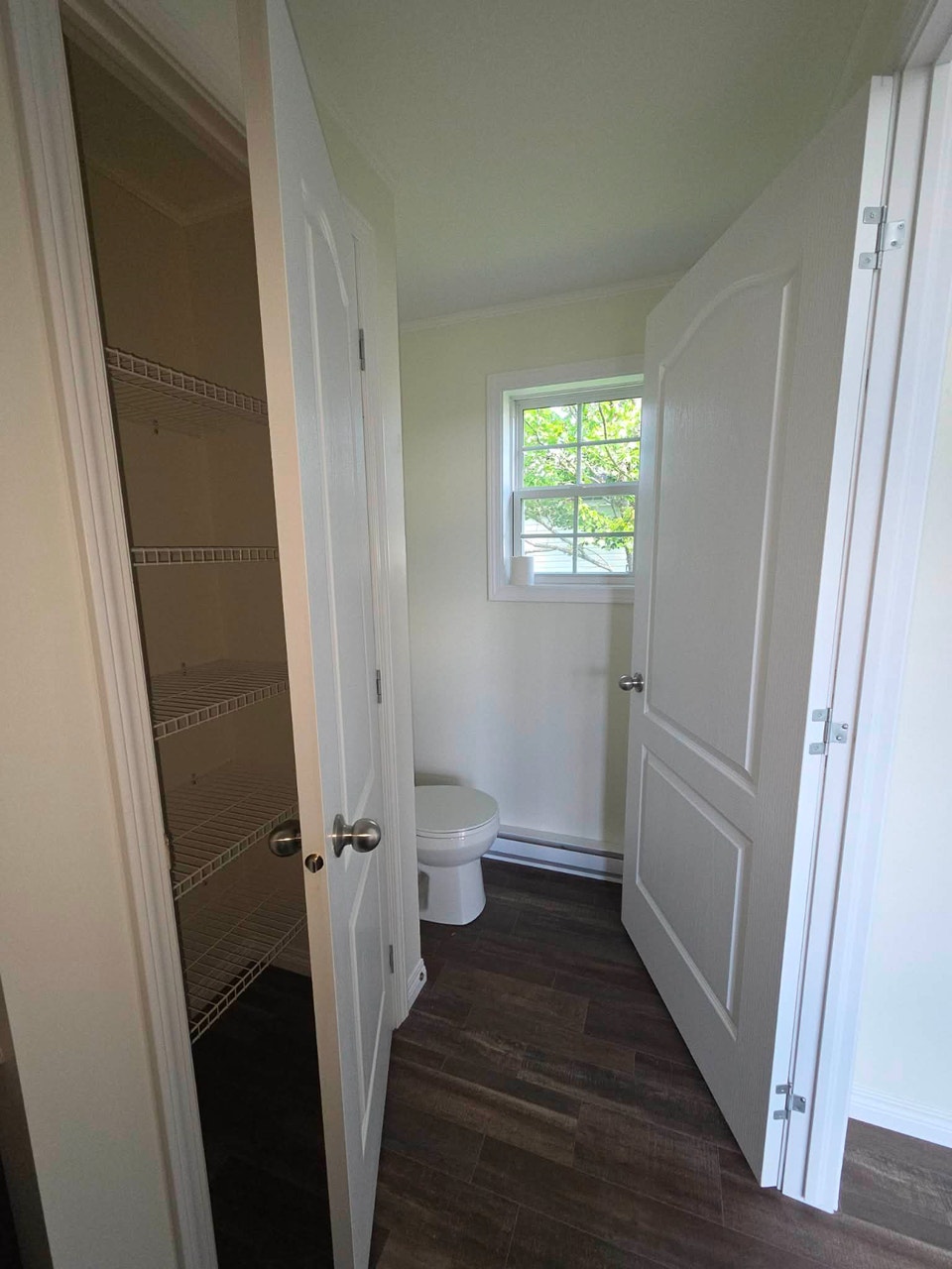Spacious 3 Bd, 2 bath Mini Home 4