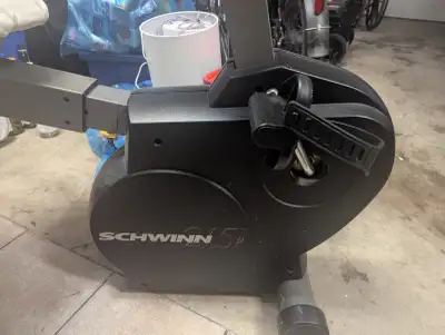 Schwinn 215p recumbent bike, excellent condition, View more