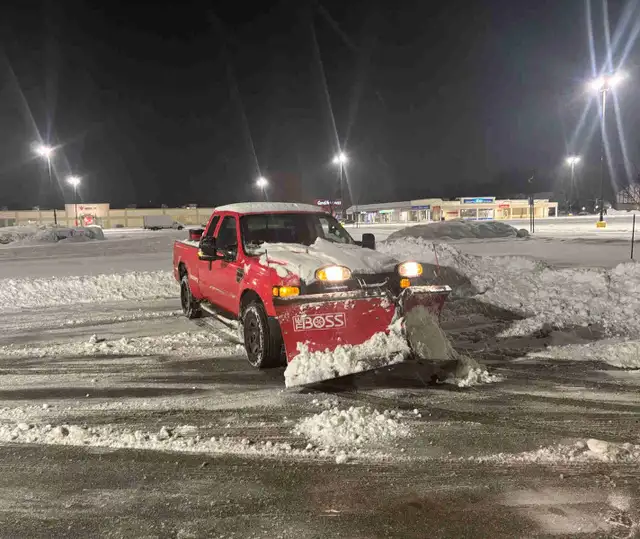 Seasonal snow removal and excavation services63735896512387120