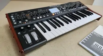 Behringer DEEPMIND 6, View more