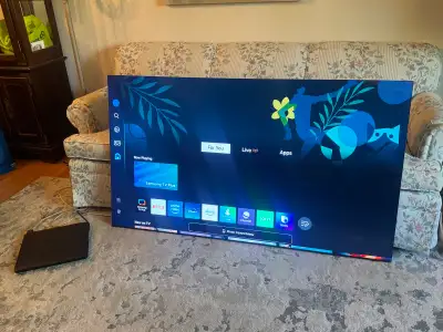 All clean Comes with it cables and a remote Works perfectly 65-inch Samsung Neo QLED 8K TV Mount onl...