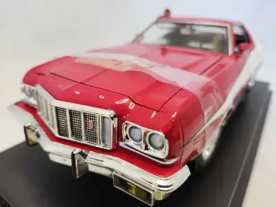 Ultra Rare BNIB Item 33399 Ford Motor Company Official Licensed Product Limited Hobby Edition Serial...