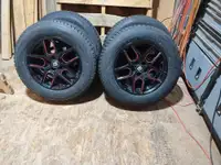 4 pneus hiver 235/65R17