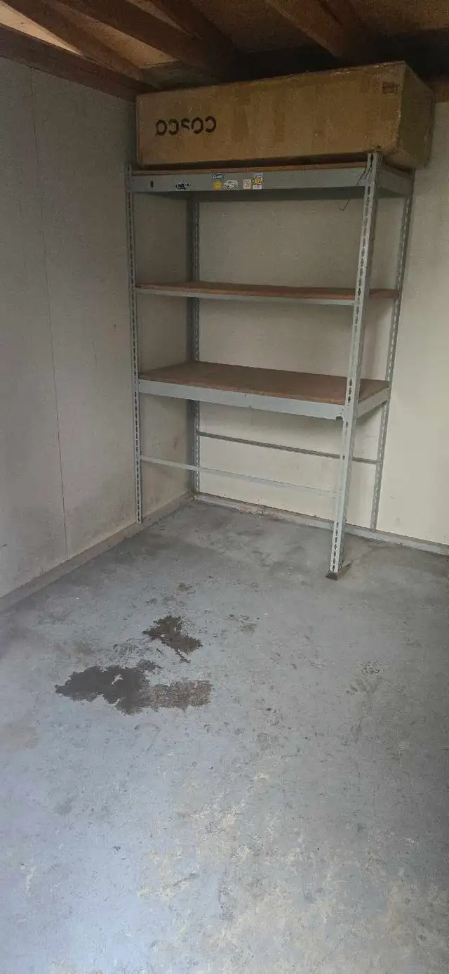 Storage Space589179079738664962