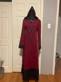 Turkish Dress/Abaya Size 44, front long zipper, with hoodie