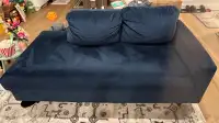 Leon’s Couch/Loveseat