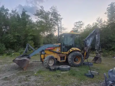 WORKS GREAT. JUST NOT NEEDED. TEXT PHONE PLEASE 9029802278 CAN HAVE DUMPTRUCK FOR BIT MORE